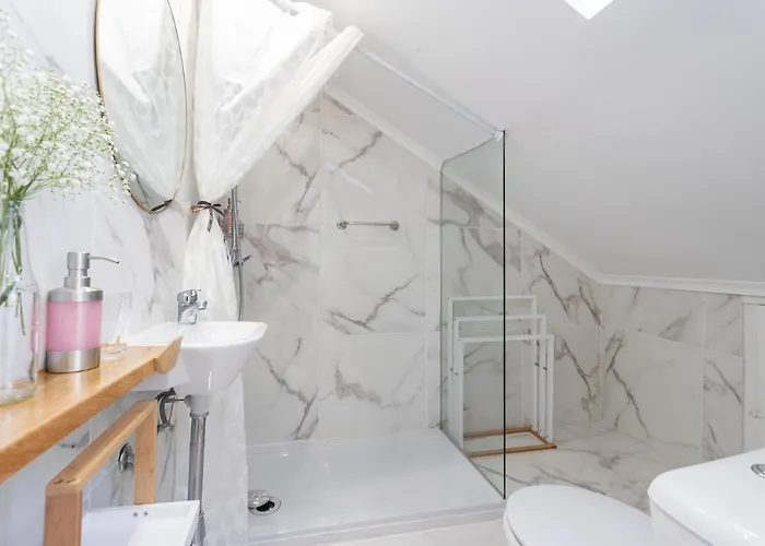 Sao Bento Cozy - By Lu Holidays ליסבון